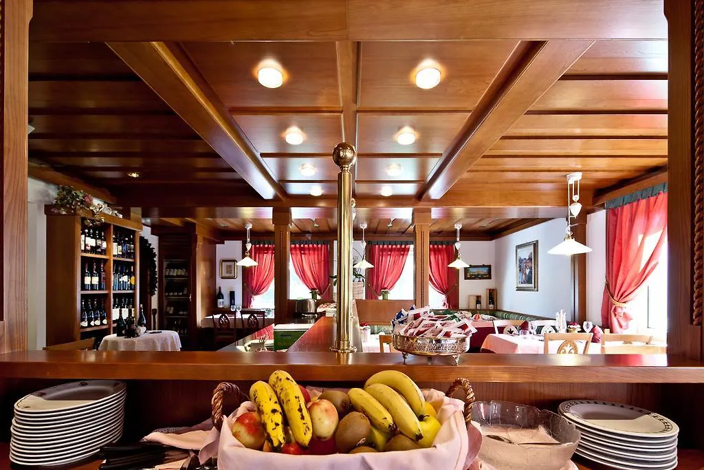 ****  Hotel Haus Michaela Sappada Italy
