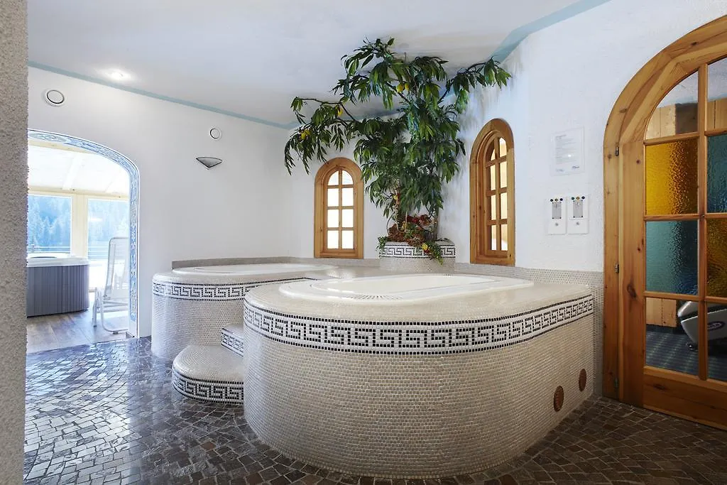 Hotel Haus Michaela Sappada