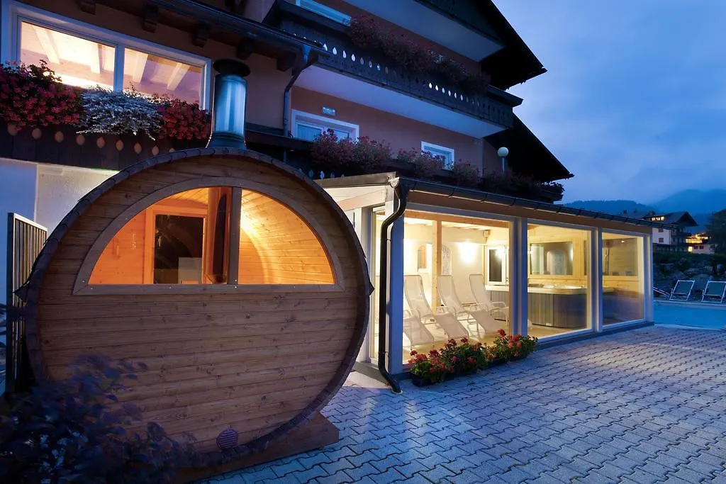 Hotel Haus Michaela Sappada