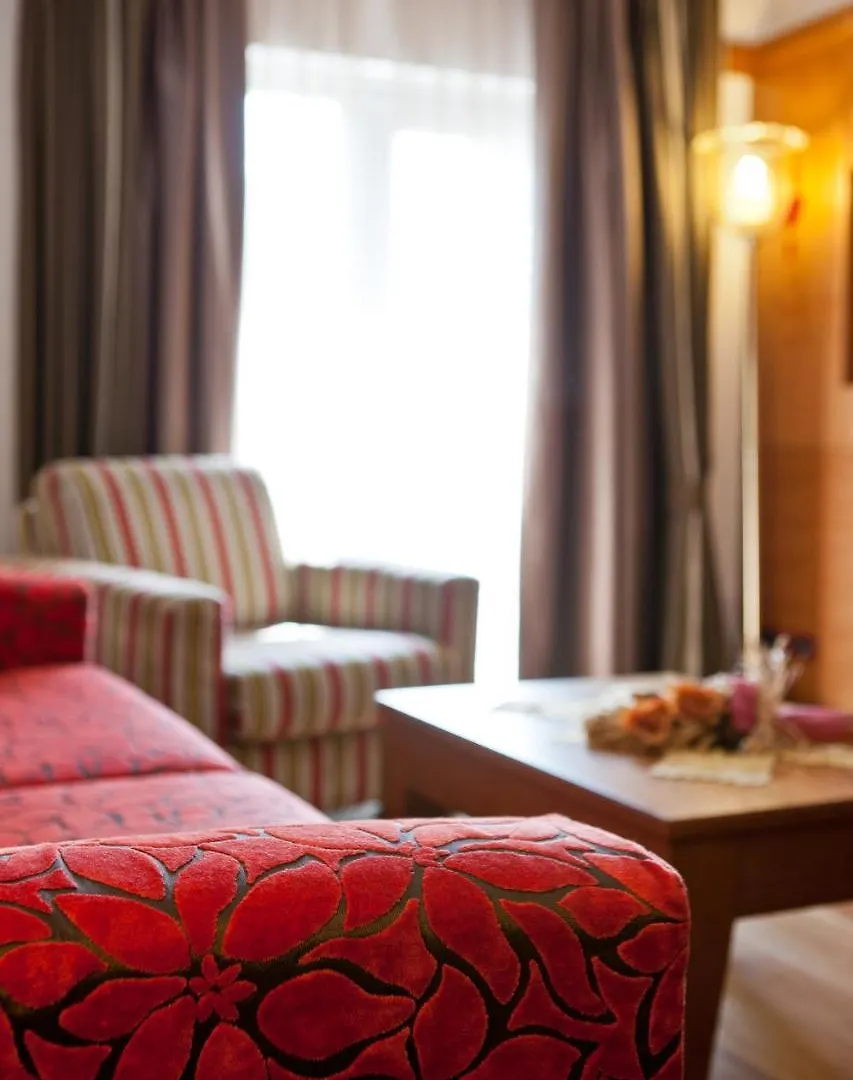 Hotel Haus Michaela Sappada