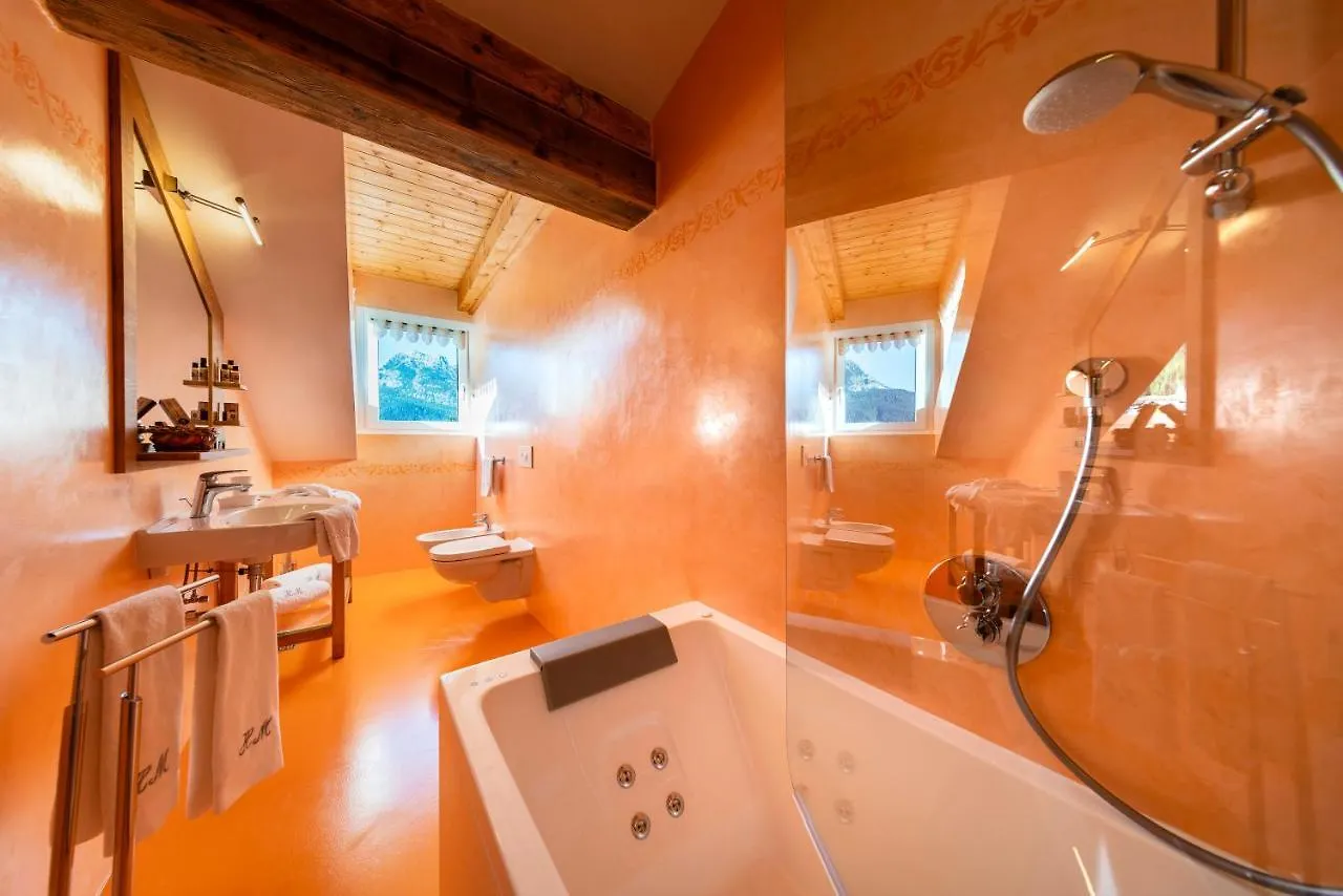 ****  Hotel Haus Michaela Sappada Italy